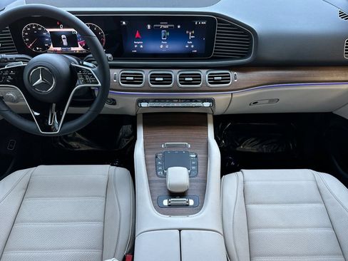 New 2026 Mercedes-Benz GLE 580 4MATIC image 14