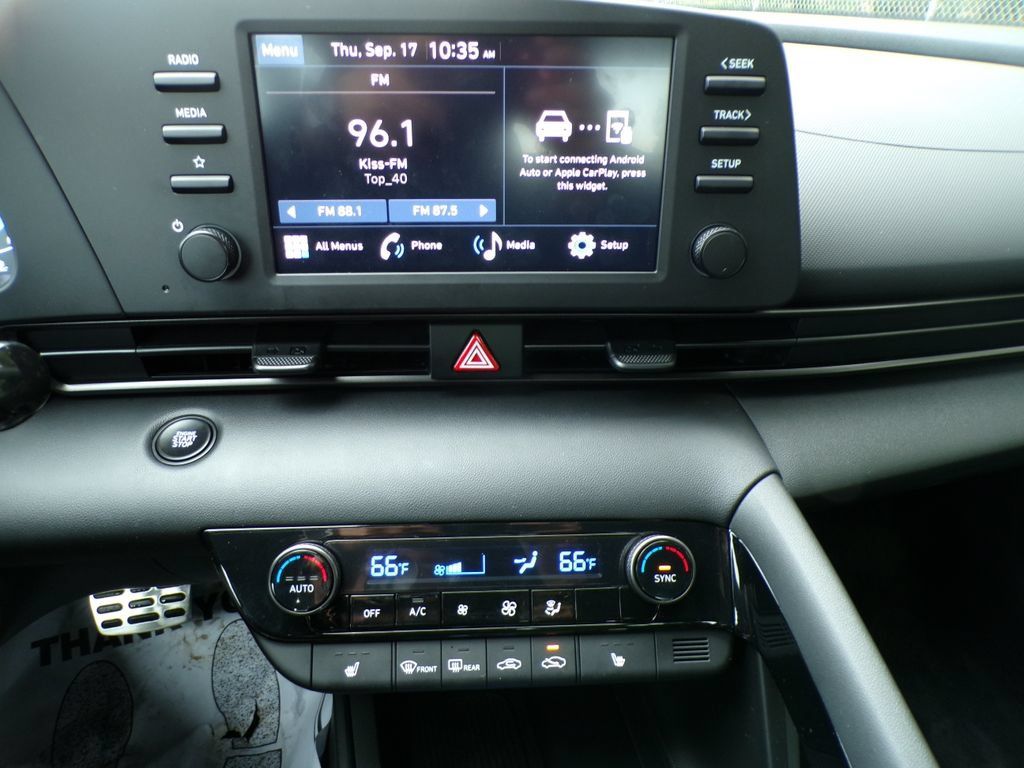 Certified 2026 Hyundai Elantra SEL Sport Premium FWD image 24