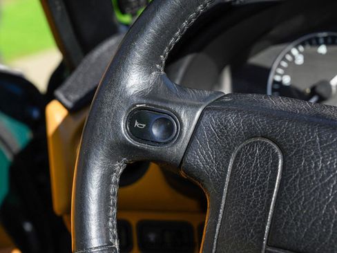 Used 1991 MAZDA MX-5 Miata Special Edition image 35