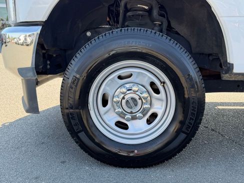 Used 2021 Ford F250 XL w/ Power Equipment Group AWD/4WD image 10