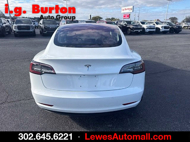 Used 2018 Tesla Model 3 Long Range RWD image 4