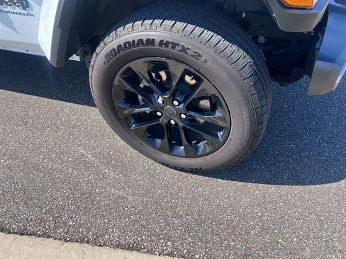 Used 2025 Jeep Wrangler Sahara w/ Safety Group image 2