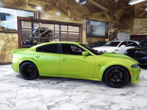 Used 2021 Dodge Charger SRT Hellcat image 4
