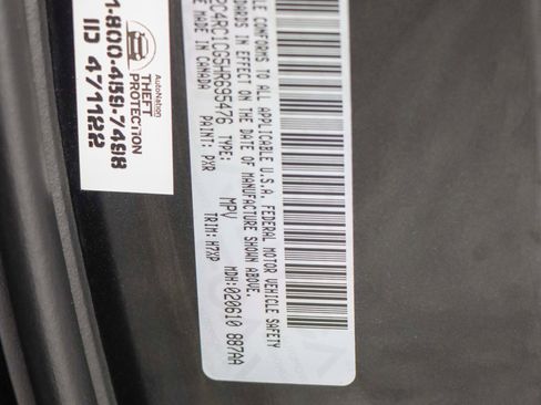 Used 2017 Chrysler Pacifica LX image 33