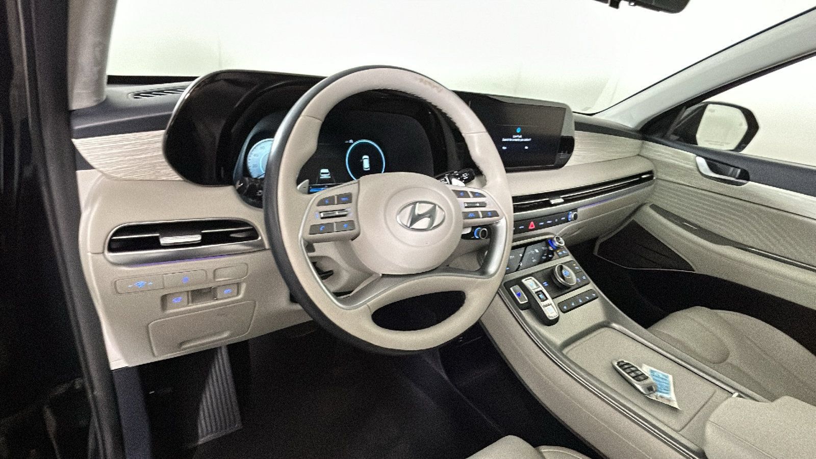 Used 2024 Hyundai Palisade Calligraphy FWD image 16