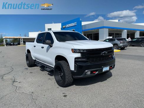 Used 2021 Chevrolet Silverado 1500 LT Trail Boss w/ Bed Protection Package image 1