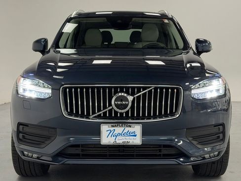 Used 2022 Volvo XC90 T6 Momentum w/ Advanced Package AWD/4WD image 7