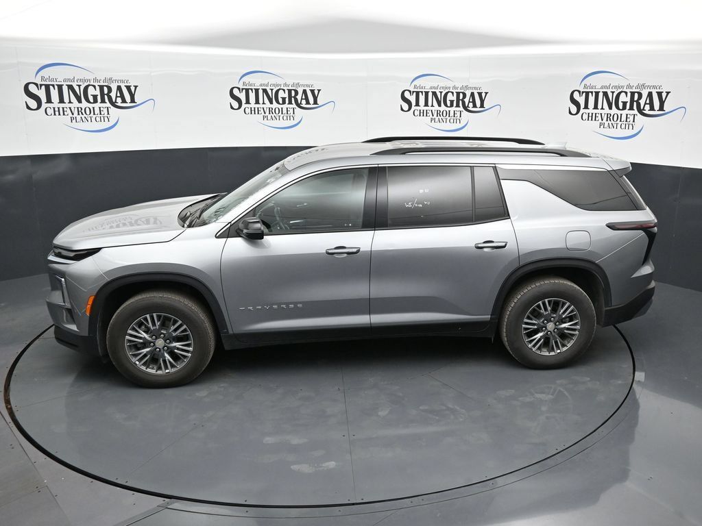 Certified 2025 Chevrolet Traverse LT AWD/4WD image 21