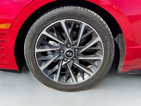 Used 2021 Hyundai Sonata Limited FWD image 32