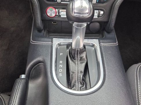 Used 2018 Ford Mustang GT Premium w/ Equipment Group 401A RWD image 24