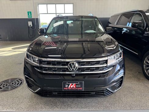 Used 2022 Volkswagen Atlas SEL Premium image 2