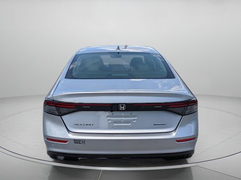 Used 2025 Honda Accord EX-L image 7