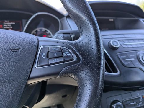 Used 2018 Ford Focus ST image 23