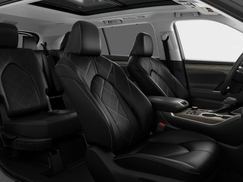 New 2026 Toyota Highlander Platinum image 20