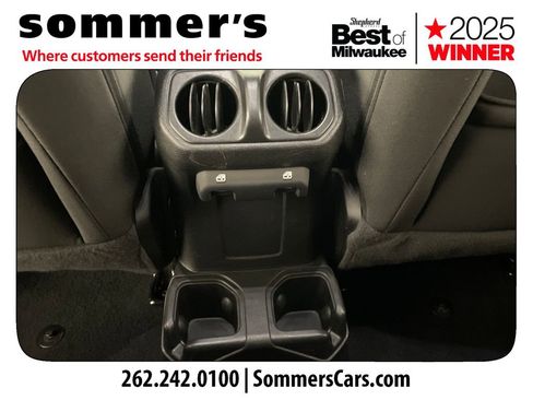 Used 2023 Jeep Wrangler Willys image 22