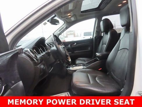 Used 2017 Buick Enclave Leather image 18