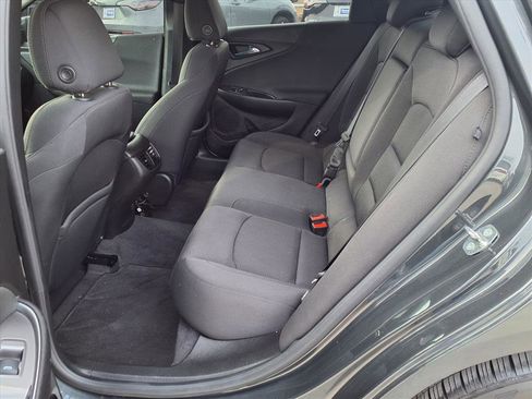 Used 2018 Chevrolet Malibu LT image 19