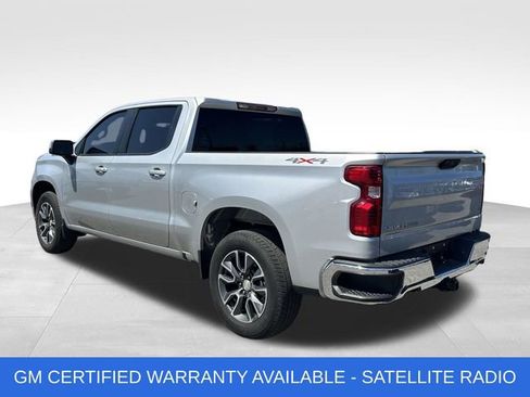 Used 2022 Chevrolet Silverado 1500 LT AWD/4WD image 4