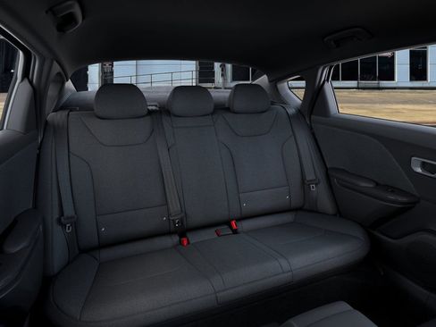New 2026 Kia K4 FWD image 19