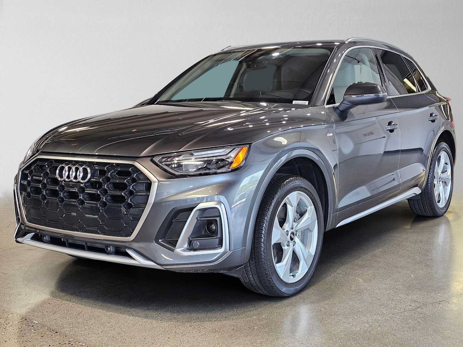Used 2023 Audi Q5 2.0T Premium Plus w/ Premium Plus Package AWD/4WD image 7
