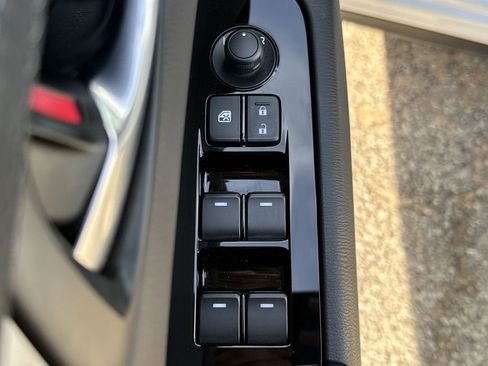 Certified 2025 MAZDA CX-5 AWD 2.5 S w/ Select Package image 13