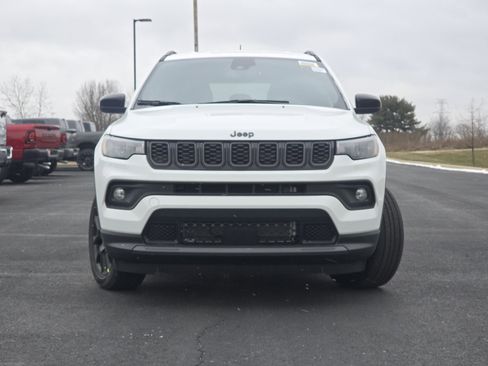 New 2026 Jeep Compass Latitude AWD/4WD image 11