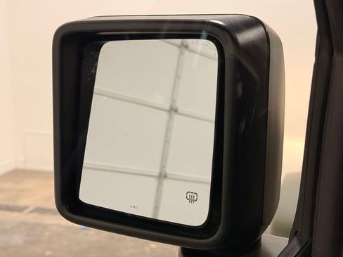 Used 2023 Jeep Gladiator Sport AWD/4WD image 13