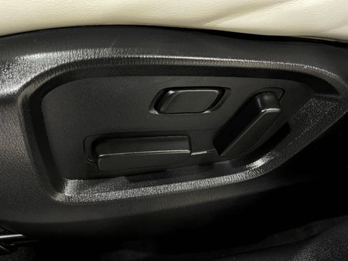 Used 2018 MAZDA CX-5 Grand Touring w/ Premium Package FWD image 17