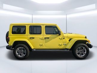 Used 2022 Jeep Wrangler Unlimited Sahara w/ Cold Weather Group AWD/4WD video 2