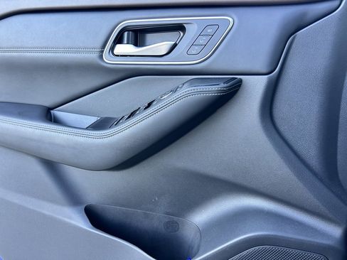 Certified 2021 Nissan Rogue SL w/ Premium Package image 9