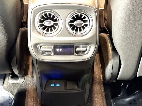 New 2026 Mercedes-Benz G 550 image 23