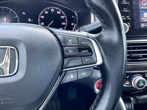 Used 2022 Honda Accord Touring image 24
