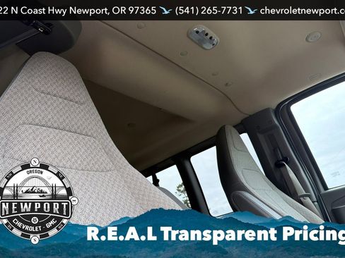 Used 2024 Chevrolet Express 3500 LT w/ LT Preferred Equipment Group image 18