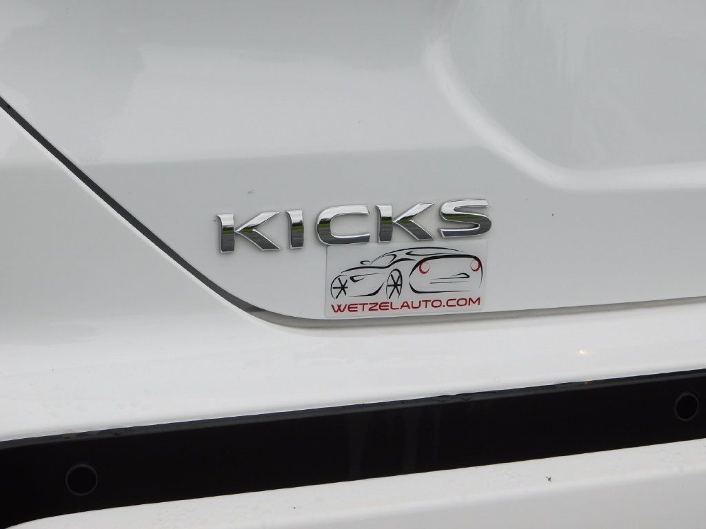 Used 2024 Nissan Kicks SR FWD image 36