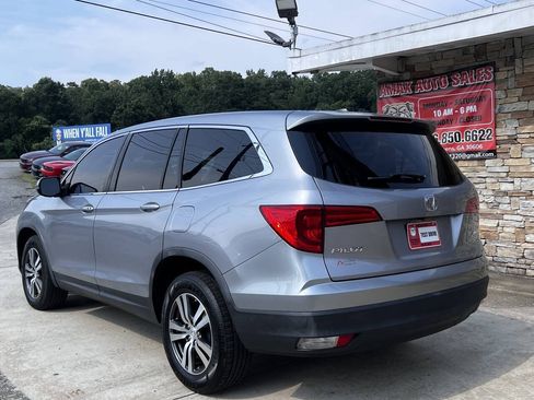 Used 2017 Honda Pilot EX-L image 4