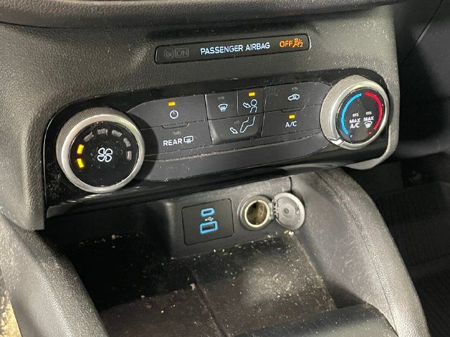 Used 2022 Ford Escape SE AWD/4WD image 9