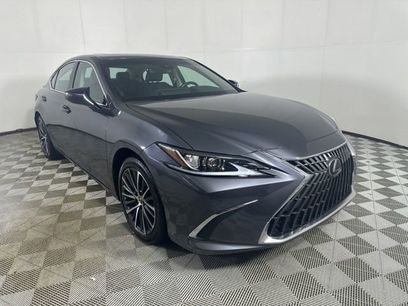Used 2023 Lexus ES 300h w/ Premium Package