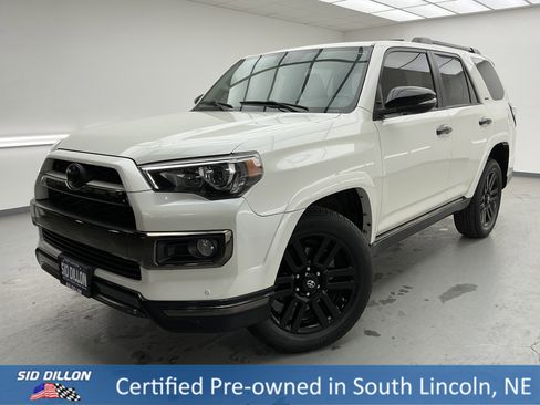Used 2019 Toyota 4Runner Limited image 1