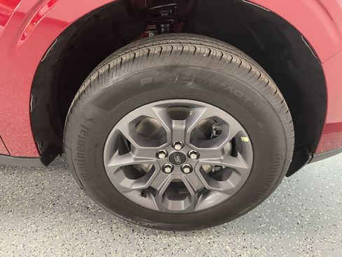 New 2025 Ford Maverick XLT w/ Equipment Group 301A image 25