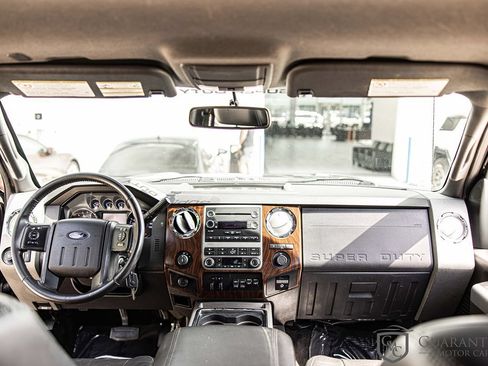 Used 2011 Ford F350 Lariat w/ Lariat Interior Pkg AWD/4WD image 24