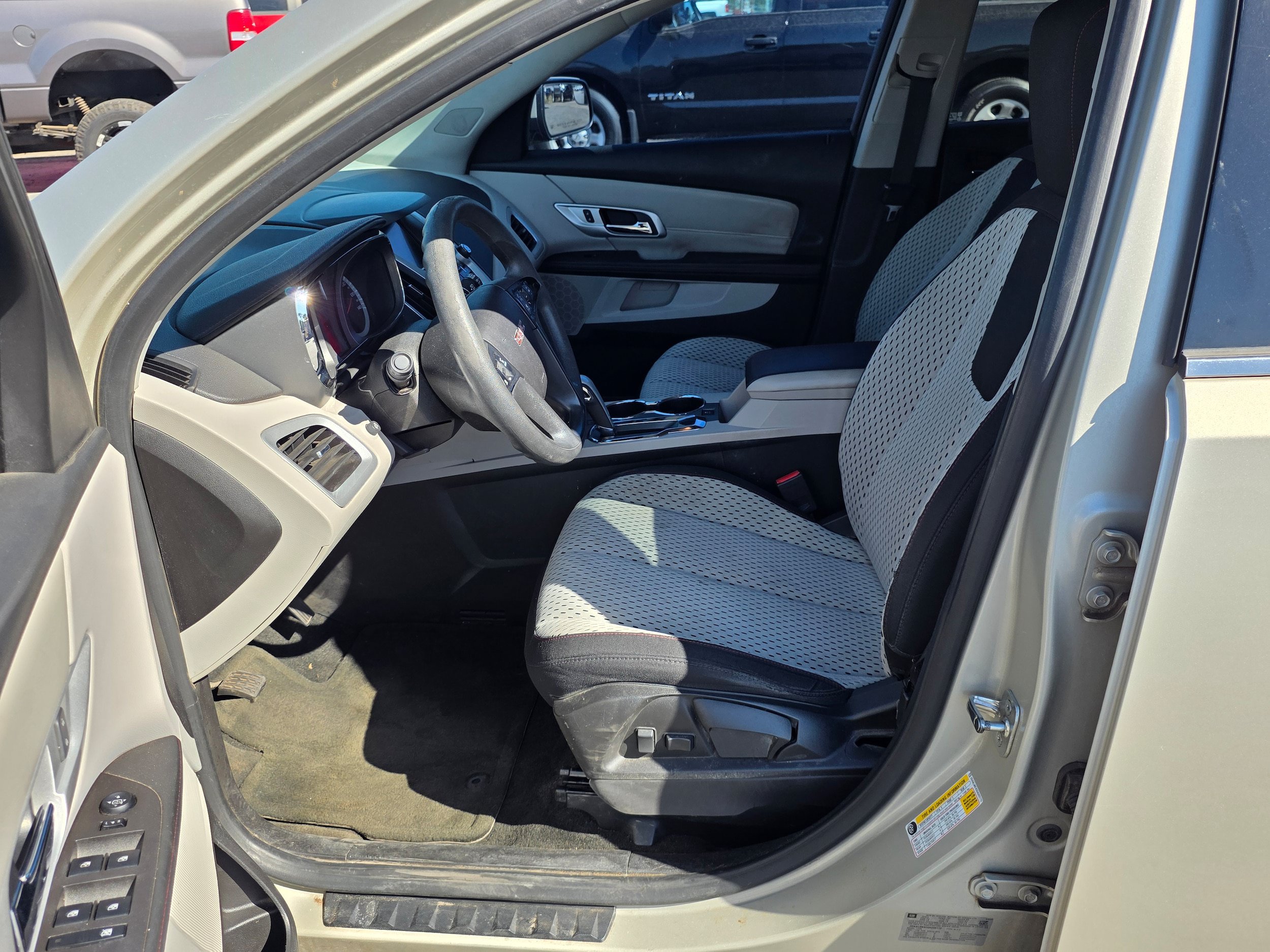 Used 2013 GMC Terrain SLE FWD image 13