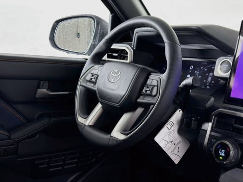 New 2026 Toyota 4Runner Platinum AWD/4WD image 34