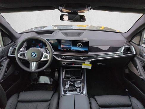 New 2026 BMW X5 xDrive50e AWD/4WD image 15