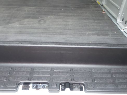 Used 2019 Chevrolet Express 2500 RWD 2500 135 w/ Driver Convenience Package image 22