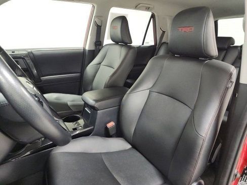 Certified 2024 Toyota 4Runner TRD Off-Road Premium image 17