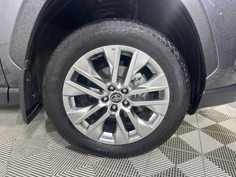 Used 2024 Toyota RAV4 XLE Premium image 6
