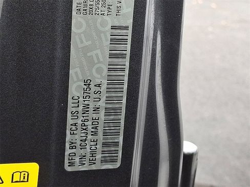 Used 2022 Jeep Wrangler Unlimited Sahara w/ Cold Weather Group image 28