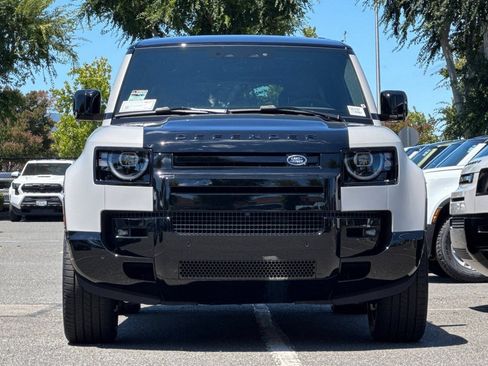New 2026 Land Rover Defender 130 X AWD/4WD image 4