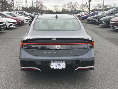 New 2026 Hyundai Sonata SEL FWD image 7