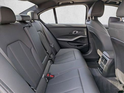 Used 2025 BMW 330i Sedan RWD image 20